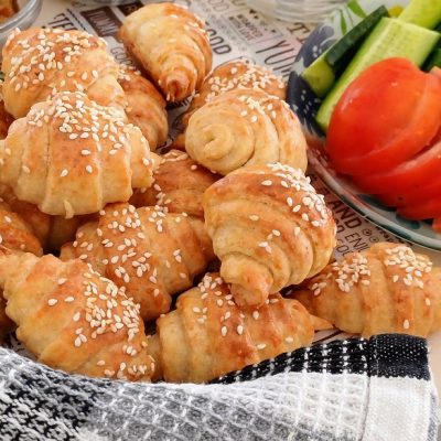 Quick Cottage Cheese Buns