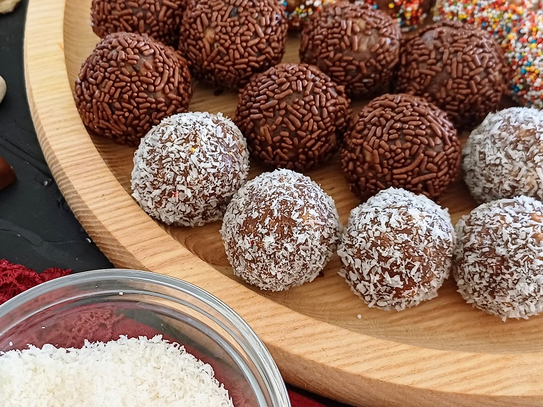 Chocolate Balls that Kids Love Chocolate Balls that Kids Love