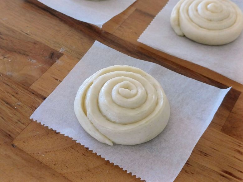 Easy Parve Sufganiyot: Always Successful Recipe Easy Parve Sufganiyot: Always Successful Recipe