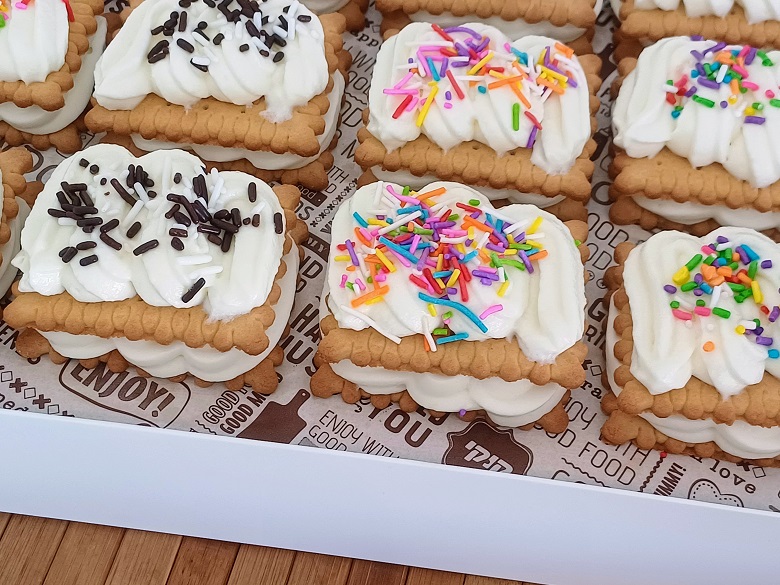 Easy Biscuit Cake Recipe for Kids