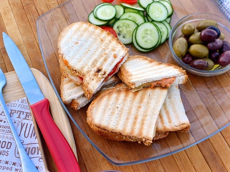 Super Tasty Tuna Toast