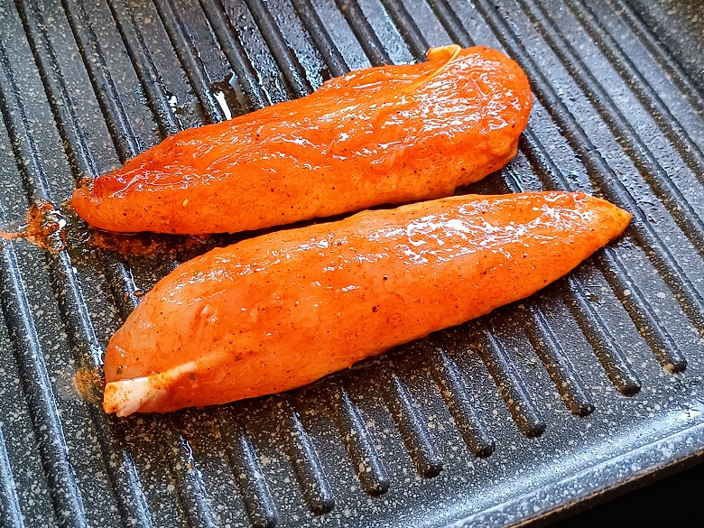 Healthy Chicken Breast & Peas (350 Cal) Healthy Chicken Breast & Peas (350 Cal)