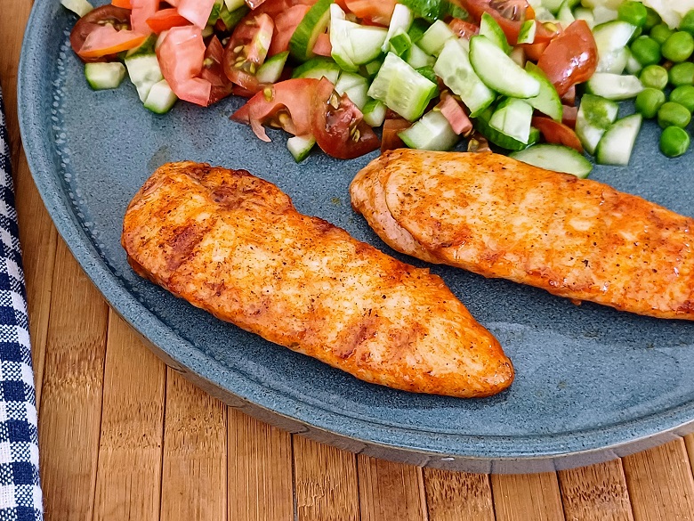 Healthy Chicken Breast & Peas (350 Cal) Healthy Chicken Breast & Peas (350 Cal)