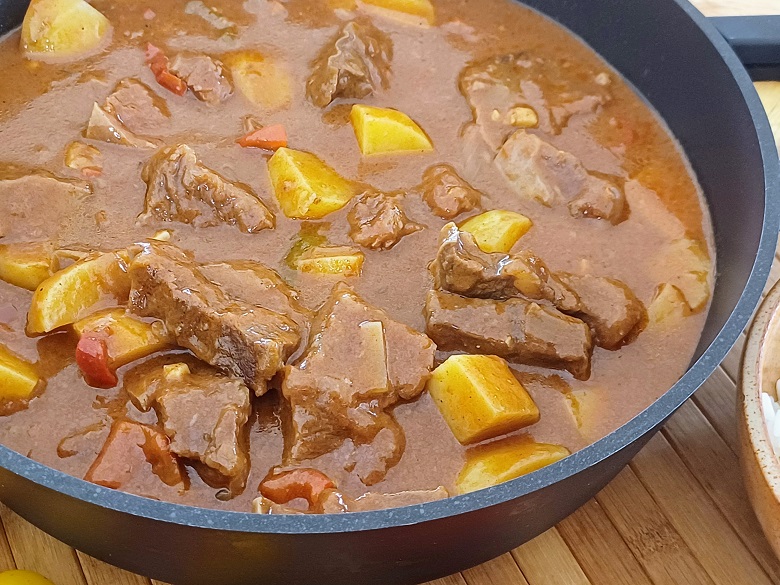 Beef Goulash With Potatoes Recipe