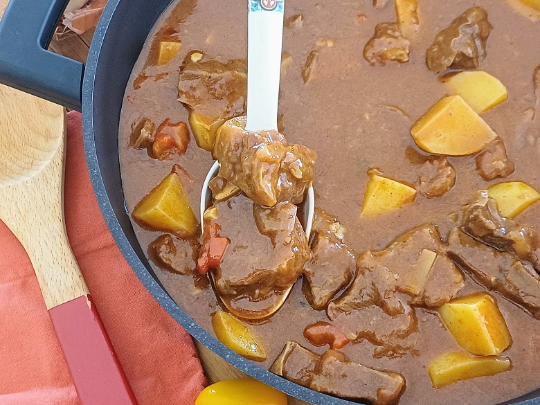 Beef Goulash With Potatoes Recipe