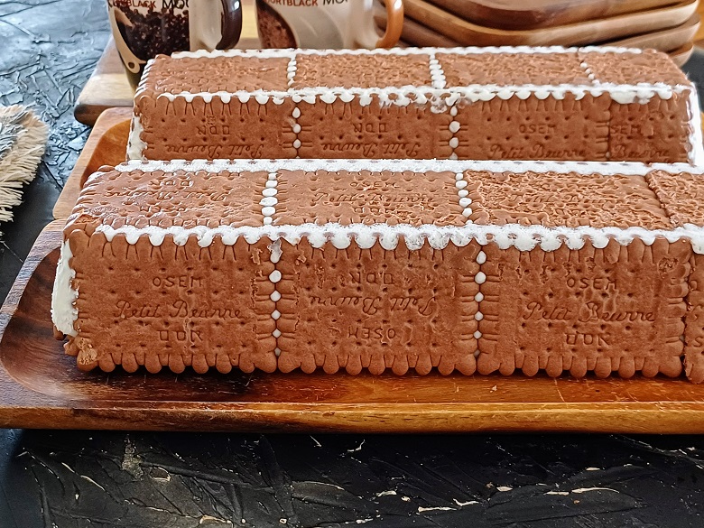 Cheese Biscuit Cake Recipe