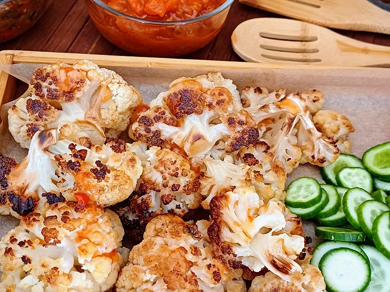 Cauliflower in sweet chili sauce Cauliflower in sweet chili sauce