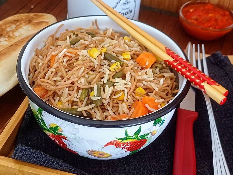 Simple Rice Noodles Recipe