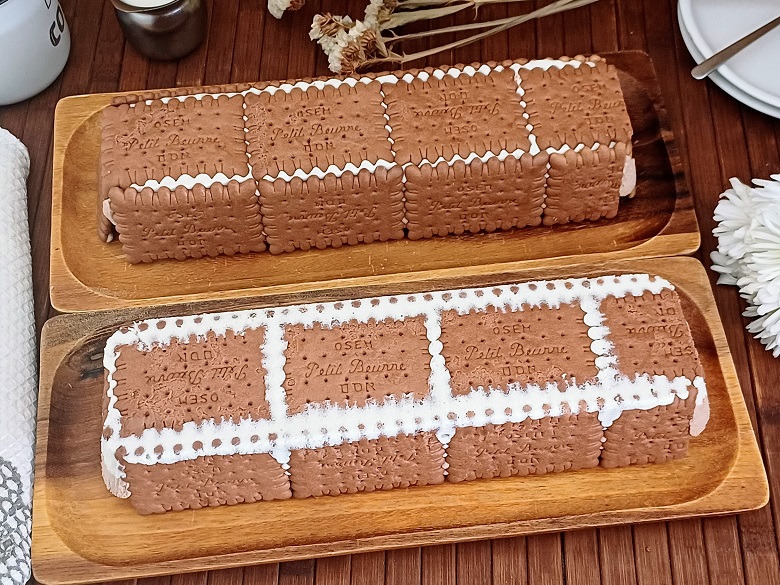 Easy Chocolate Mousse Cake