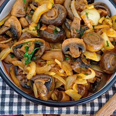 Sauteed Mushrooms and Onions