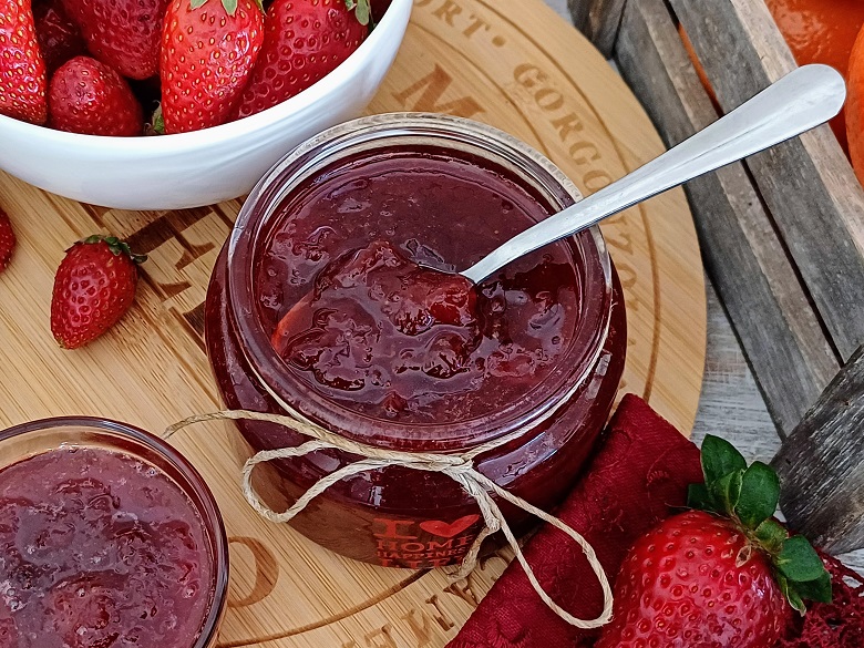 Classic Homemade Strawberry Jam Recipe