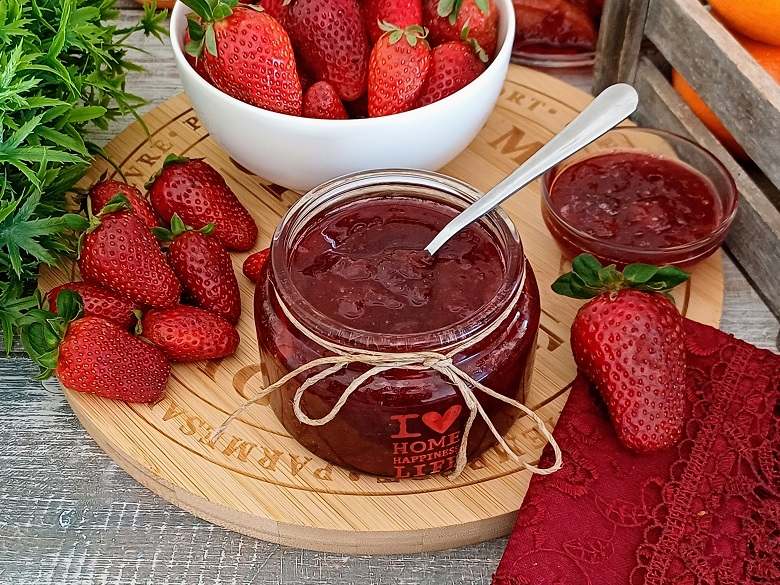 Classic Homemade Strawberry Jam Recipe