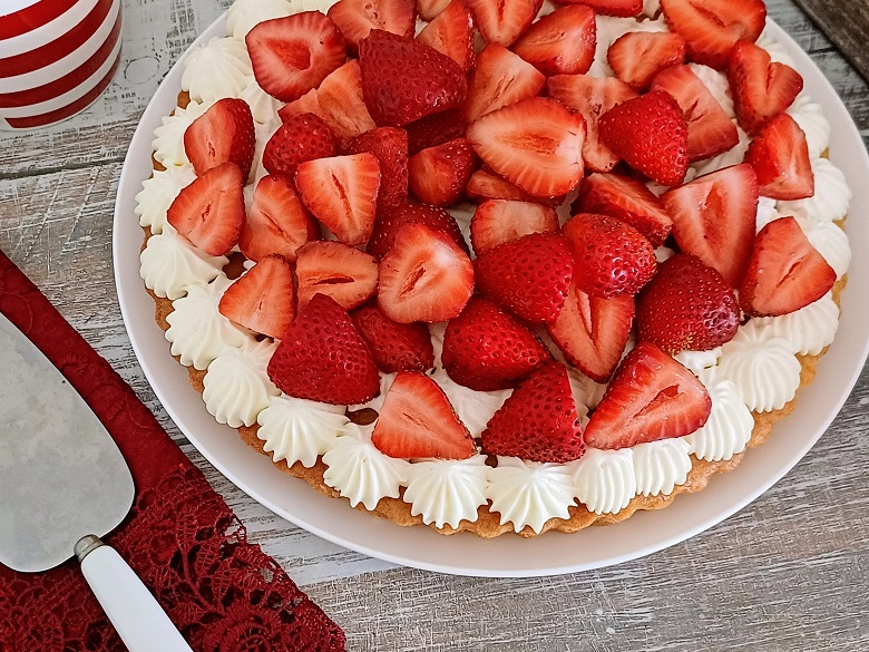 Strawberry Whipped Cream Pie Strawberry Whipped Cream Pie