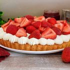 Strawberry Whipped Cream Pie