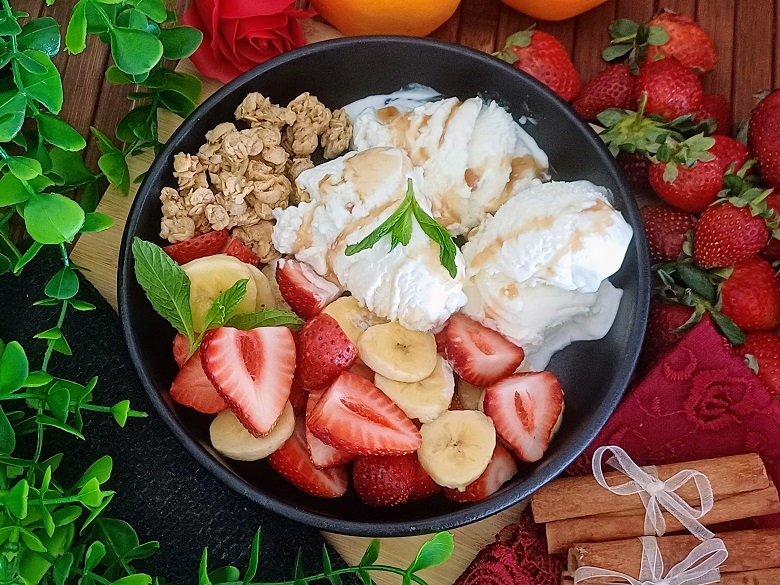 Homemade Ice Cream Recipe with 3 Ingredients