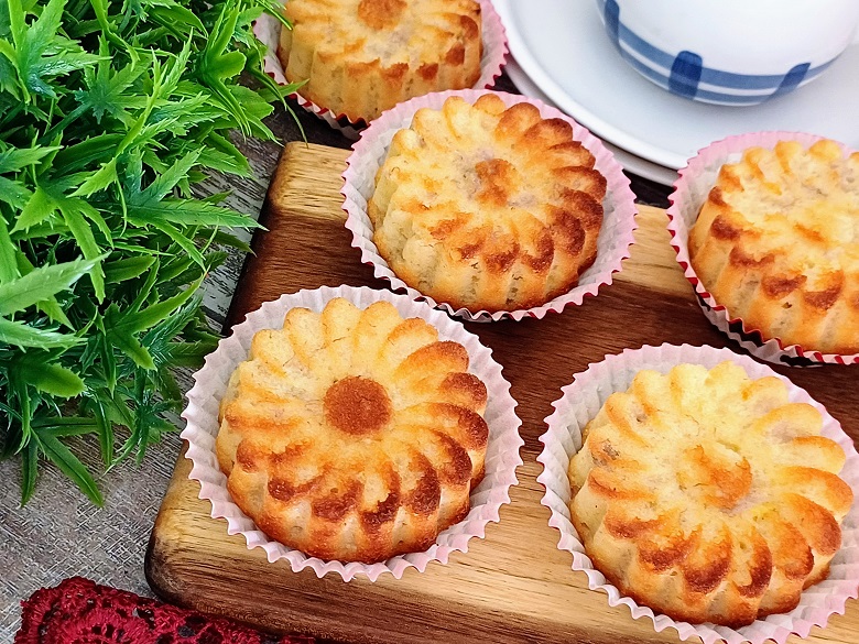 Vanilla cheese cupcakes