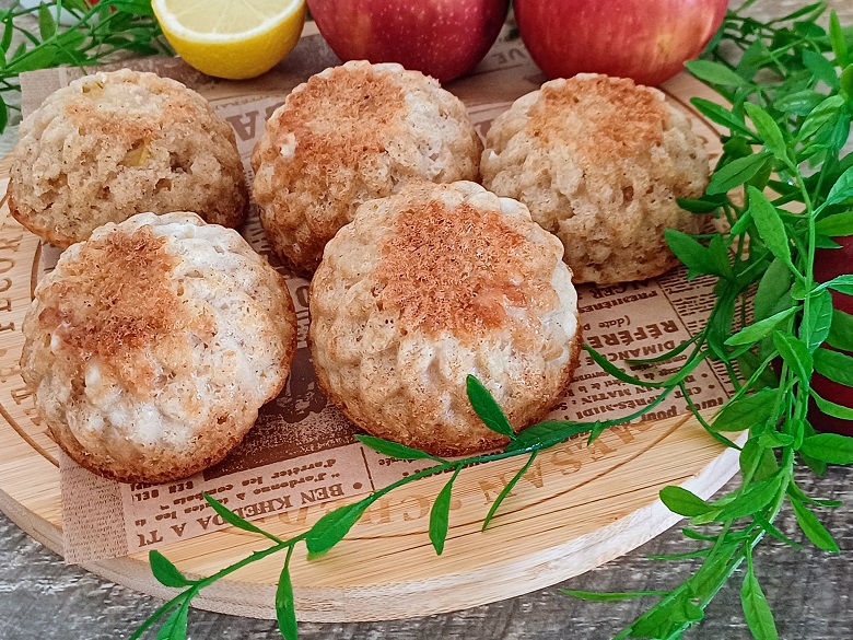 Apple and honey muffins
