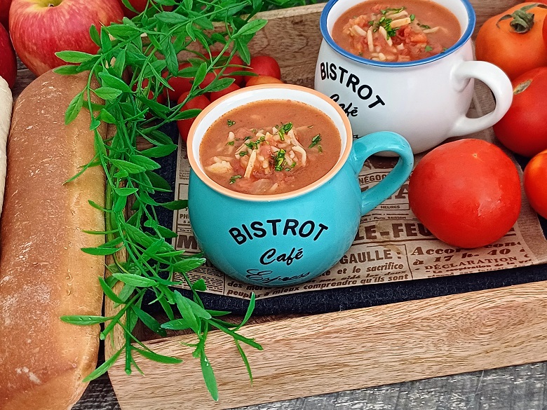 Fast and Easy Tomato and Rice Soup