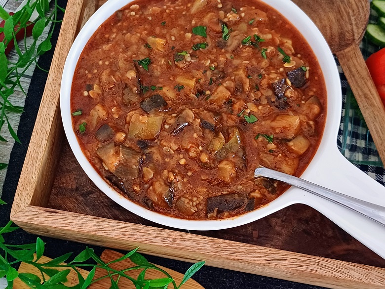 Stewed Eggplant Tomato Lentils