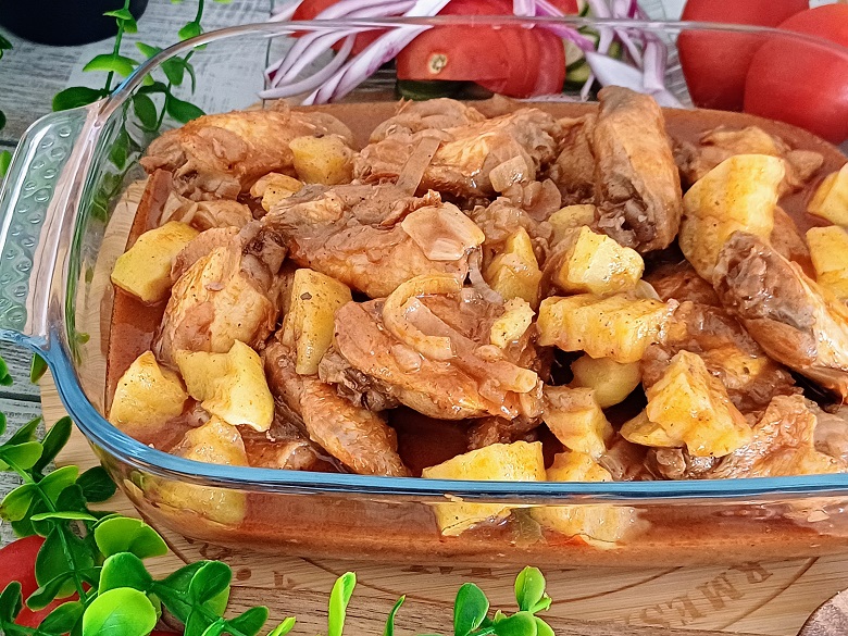 Yemeni Chicken With Potatoes
