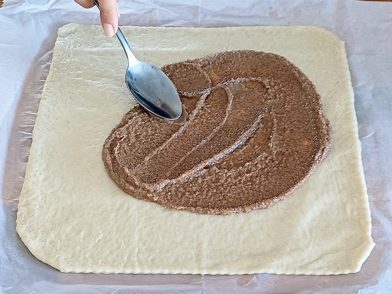 Dairy-Free Cinnamon Rolls