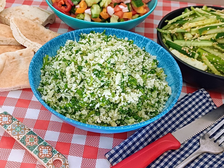 Simple cauliflower salad recipe