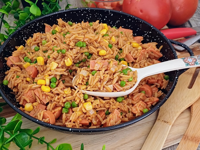 Sausages and Rice - One Pot!