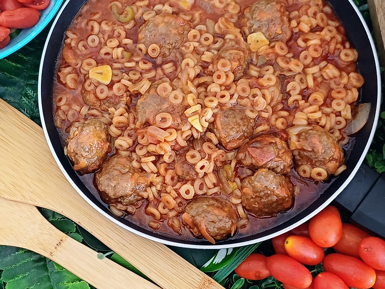 Meatballs With Israeli Couscous