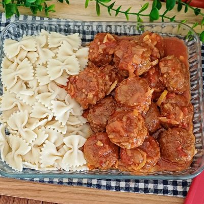 Easy Spaghetti and Meatballs Recipe