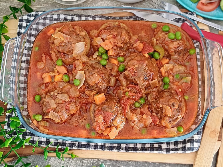 Stuffed Artichokes With Meat