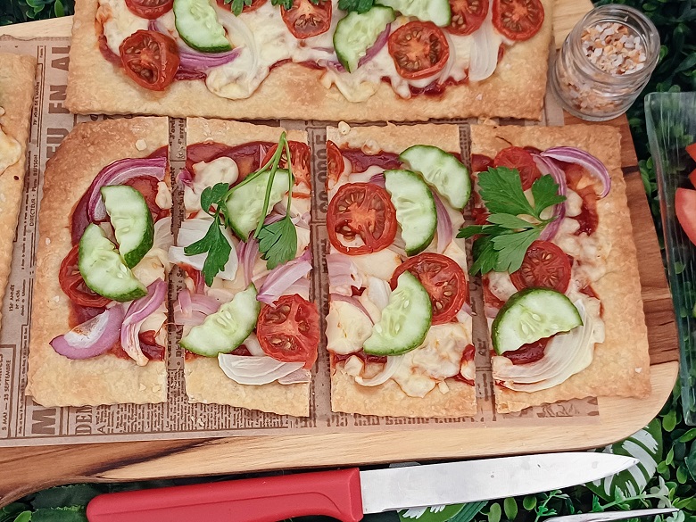 2-Minute Quick Pizza Dough (No Yeast, No Wait!)