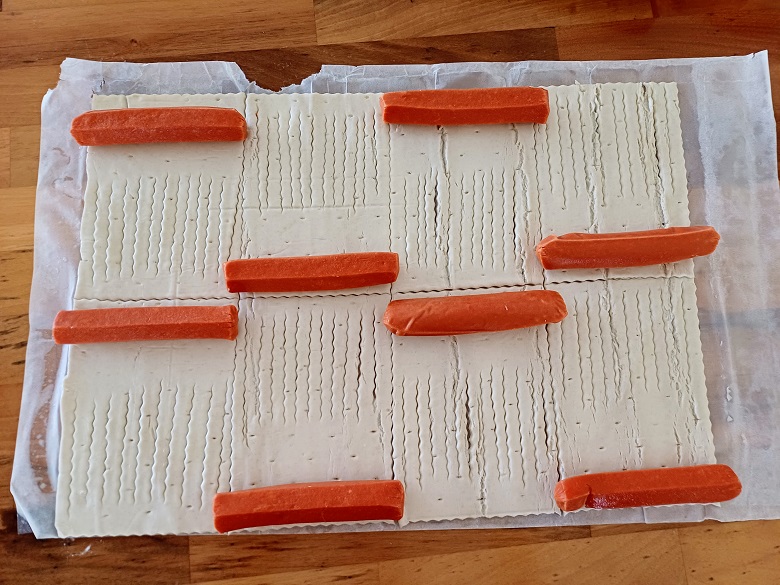 Pigs in a Blanket Express: Easy Puff Pastry Sausage Rolls