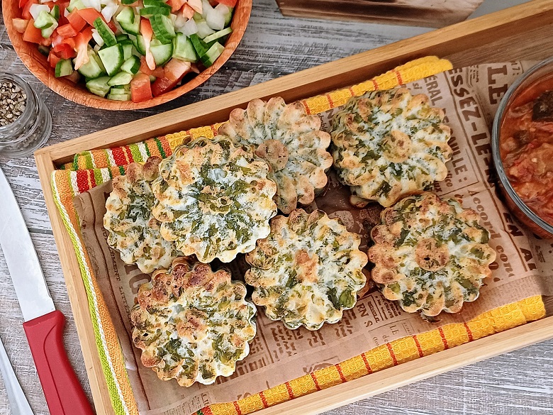 Healthy Spinach and Feta Muffins: Easy Recipe for Breakfast Healthy Spinach and Feta Muffins: Easy Recipe for Breakfast
