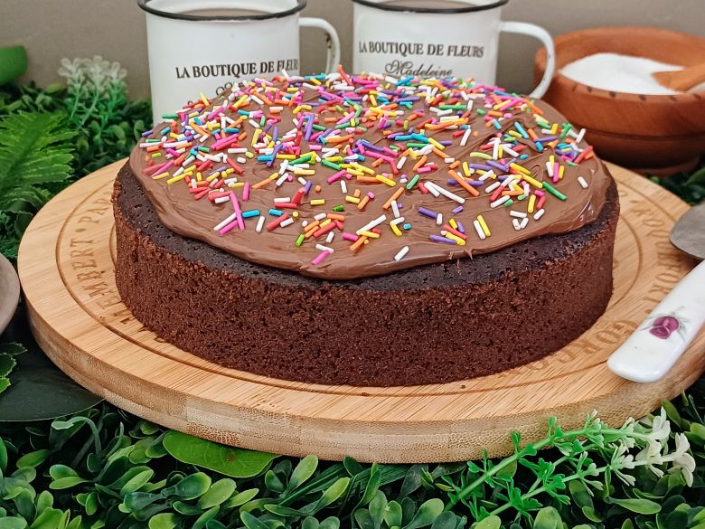 Super Moist Chocolate Loaf Cake