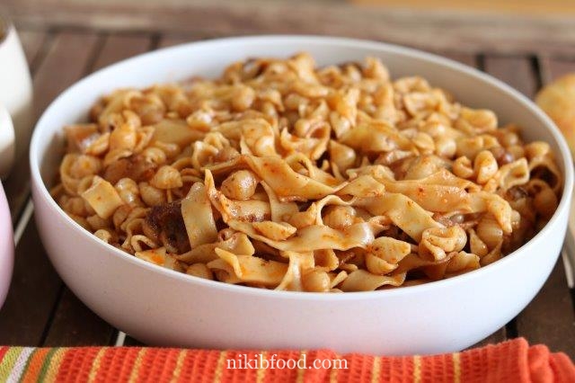 Slow cooked chicken pasta bake 