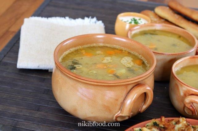 Chicken soup with lentils and vegetables