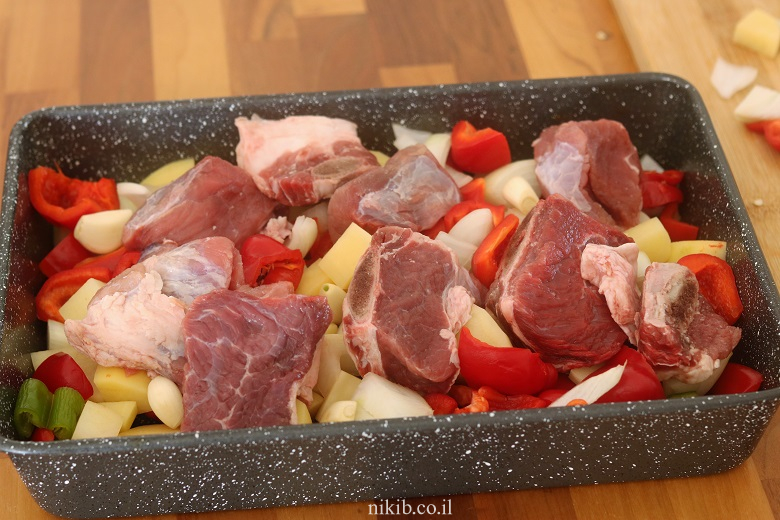 Beef and Potatoes in the Oven