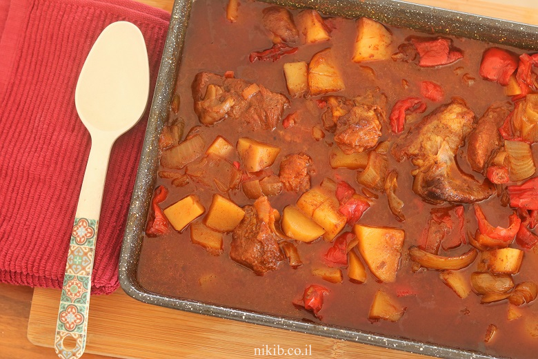 Beef and Potatoes in the Oven