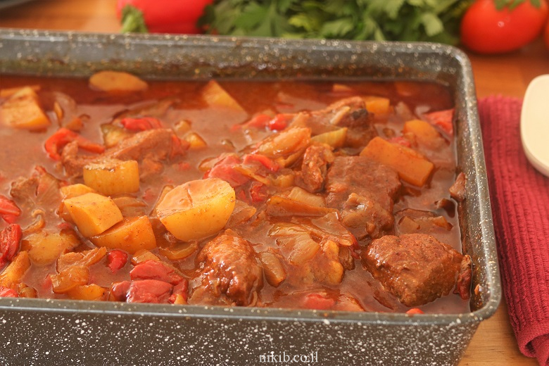 Beef and Potatoes in the Oven