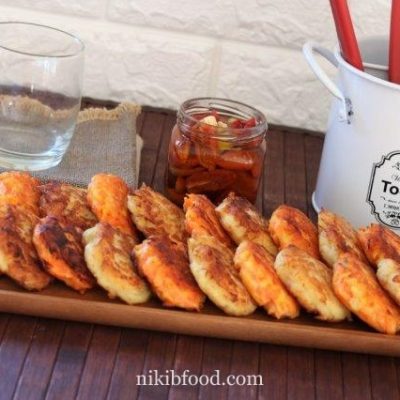 Baked carrot fritters