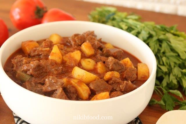 Pot Roast with Potatoes