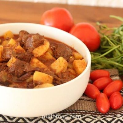 Pot Roast with Potatoes