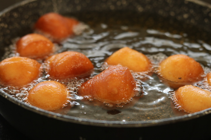 Eeshel Donuts (Sufganiyot) Recipe 5 Minute Prep