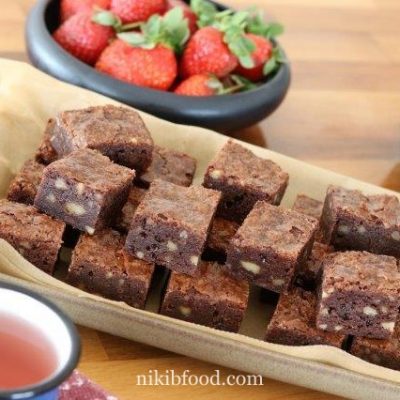 Chocolate nut brownies
