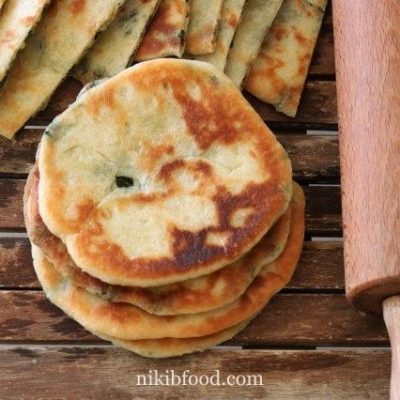 Savory Cheese and Spinach Pastry