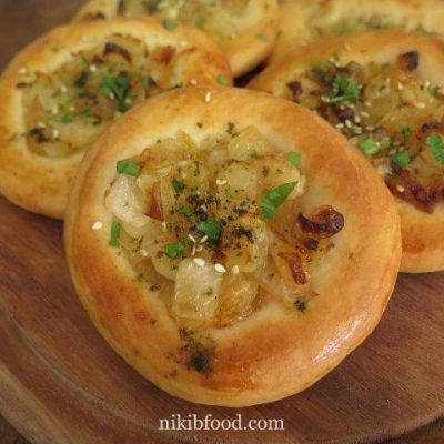 Pita Bread With Onion
