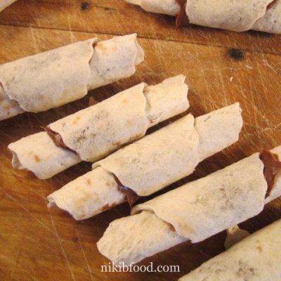 Tortilla with chocolate