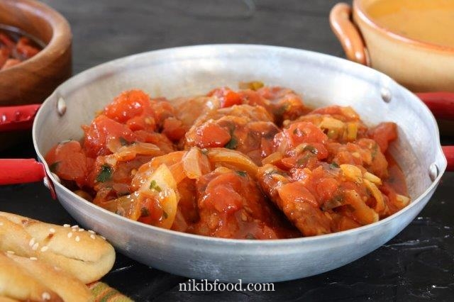 Chicken meatballs in moroccan style sauce