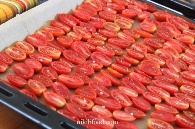 Sun Dried Tomatoes in Olive Oil