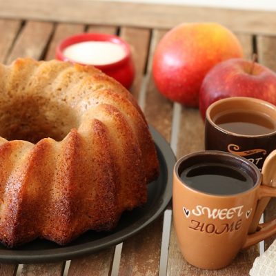 Easy apple cake recipe